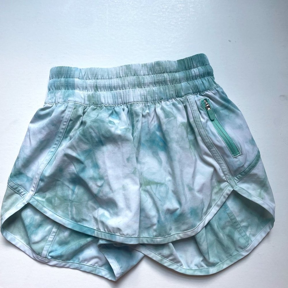 Track that tracker lululemon shorts.